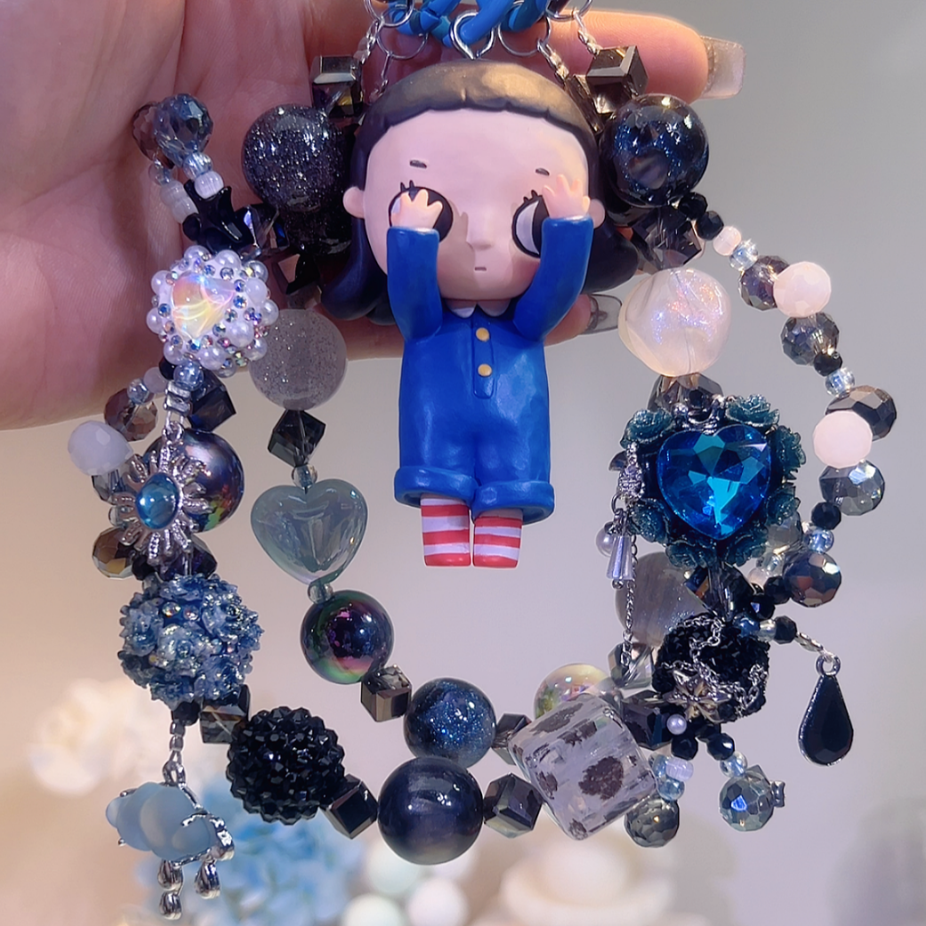 Nyota Unknown Road DIY Bag and Car Charms