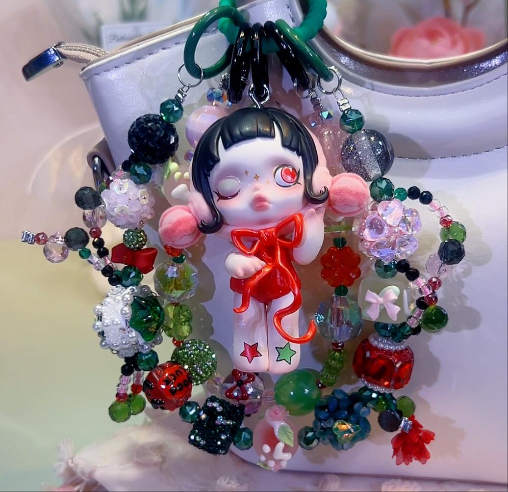 Skullpanda Getting Dressed DIY Bag and Car Charms
