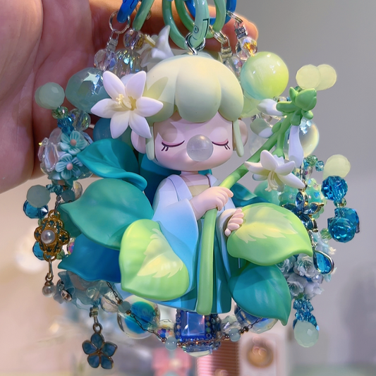 Nanci August lily DIY Bag and Car Charms