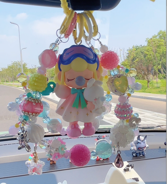 Nanci SleepWalk DIY bag and car chains